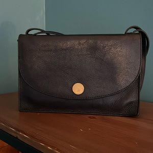 Madewell black leather convertible envelope crossbody bag